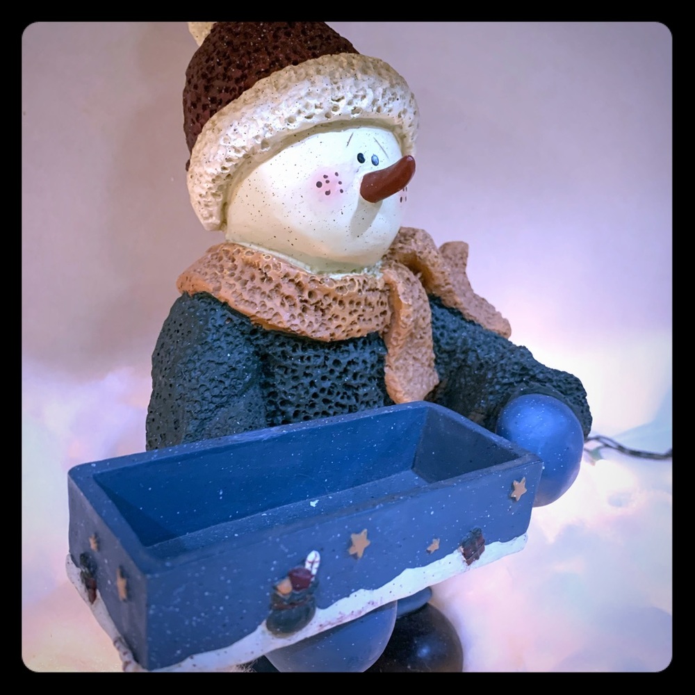 Snowman bird feeder